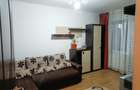 Inchiriez apartament 3 camere - 12
