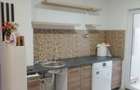 Apartament cu 3 camere decomandat în CET - 3