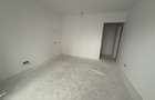Apartament cu 4 camere decomandat în 13 Septembrie - 16