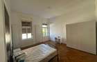 Apartament cu 4 camere decomandat în Sinaia - 2