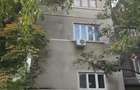 Apartament cu 3 camere decomandat în Polonă - 1