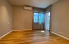 Apartament cu 4 camere semidecomandat în Capitale - 6