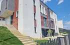 Casă cu 5 camere cu Teren 245 Mp în Florești - 1