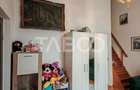 Apartament de vanzare cu 3 camere 2 bai la vila zona Horea - 4
