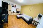 Apartament cu 3 camere decomandat în Central - 2
