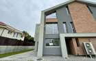Duplex cu 6 camere cu Canalizare în Iancu Nicolae - 37