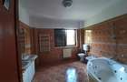Casă individuală cu 6 camere cu Canalizare în P-ța Alba Iulia - 9
