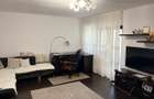 De vanzare apartament cu 3 camere- Targoviste micro V - 1