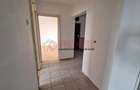 Apartament cu 3 camere decomandat în Giurgiului - 3