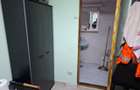 Apartament compartimentat in doua birouri si baie - 6