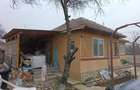 Casa cu curte si gradina - zona linistita si frumoasa - 9