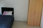 Inchiriez 5 camere, baie, bucatarie - 5
