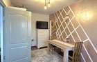 Apartament cu 3 camere semidecomandat în Valenta - 1