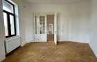 Apartament cu 4 camere decomandat în P-ța Unirii - 3