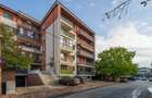 Apartament 2 camere Titan, 1 Decembrie, decomandat, bloc cu lift si pod