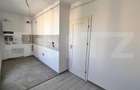 Apartament de 2 camere, 60 mp, cu loc de parcare, zona centrala, km 0 - 11