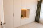 Vand apartament 3 camere - Central Adress, etaj 4 - 5