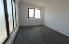 Apartament cu 3 camere decomandat în Gorjului - 2
