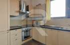 Apartament cu 3 camere decomandat în P-ța Victoriei - 10
