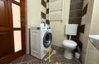 Apartament cu 2 camere si balcon BACIU, zona Regal