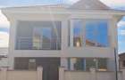 Casă individuală cu 5 camere cu Teren 304 Mp în Central - 1