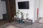 Apartament 3 camere, decomandat - zona Sanpetru - 1