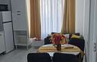 2 camere parter de vanzare complet mobilat, pozitie excelenta lang - 3