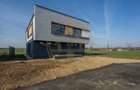 DOM00248 - Comision 0 Harmony Residence | Vile spatioase | Piscina complex - 9