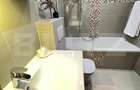 Apartament, 3 camere, etaj 2, decomandat, zona Burdujeni