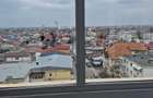 apartament cu 3 camere de inchiriat - 1