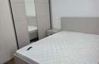 Apartament cu 2 camere,decomandat sector 4 Pia?a Sudului - 8