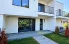 Apartament 3 camere D 2 bai Parcare Curte/ Terasa Capat Pacurari - 1