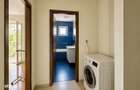 Apartament decomandat cu 3 camere, 65 mp, mobilat si utilat Baba Doc - 3