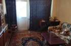 Particular vand apartament decomandat 2 camere, Gavana 3, etaj 2 din 4 - 2