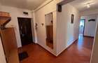 Apartament de vanzare - 4