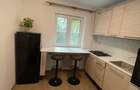 Inchiriez apartament