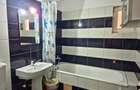 DE INCHIRIAT 2 CAMERE ETAJUL 1 - 5
