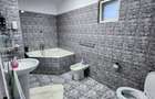 Vand Schimb Casa zona centrala, 2 apartamente separate, garaj, curte