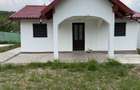 Casa noua cu 3 camere ?i curte privata - 7