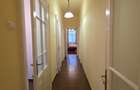 Apartament 4 camere de inchiriat in zona Dorobanti, ASE, etaj 1 in vila locuinta