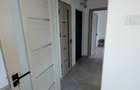 Vand apartament 3 camere Zona V-uri - 2