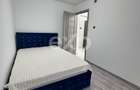 Apartament de vanzare 3 camere , Micro 8 ,et 1 - 11