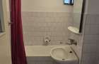 Apartament cu 3 camere Zona Centrala la ETAJUL 3 !!!