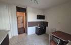 Apartament cu 3 camere de vanzare - 1