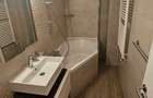 Apartament 2 camere de inchiriat, zona Unirii, centrala proprie, comision 0