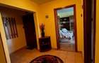 De vanzare apartament 3 camere-zona ciresica!