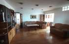 Apartament de inchiriat 3 camere - 1
