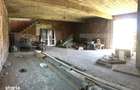 Casa (la rosu), Livada si Padure, Teren Generos si Plata Flexibila - 7