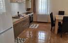 Inchiriez apartament 3 camere - 2