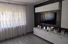 Vand apartament cu 2 camere decomandat, situat pe Strada Soveja - 5